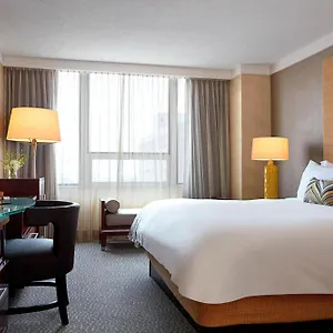 Renaissance Downtown Hotel